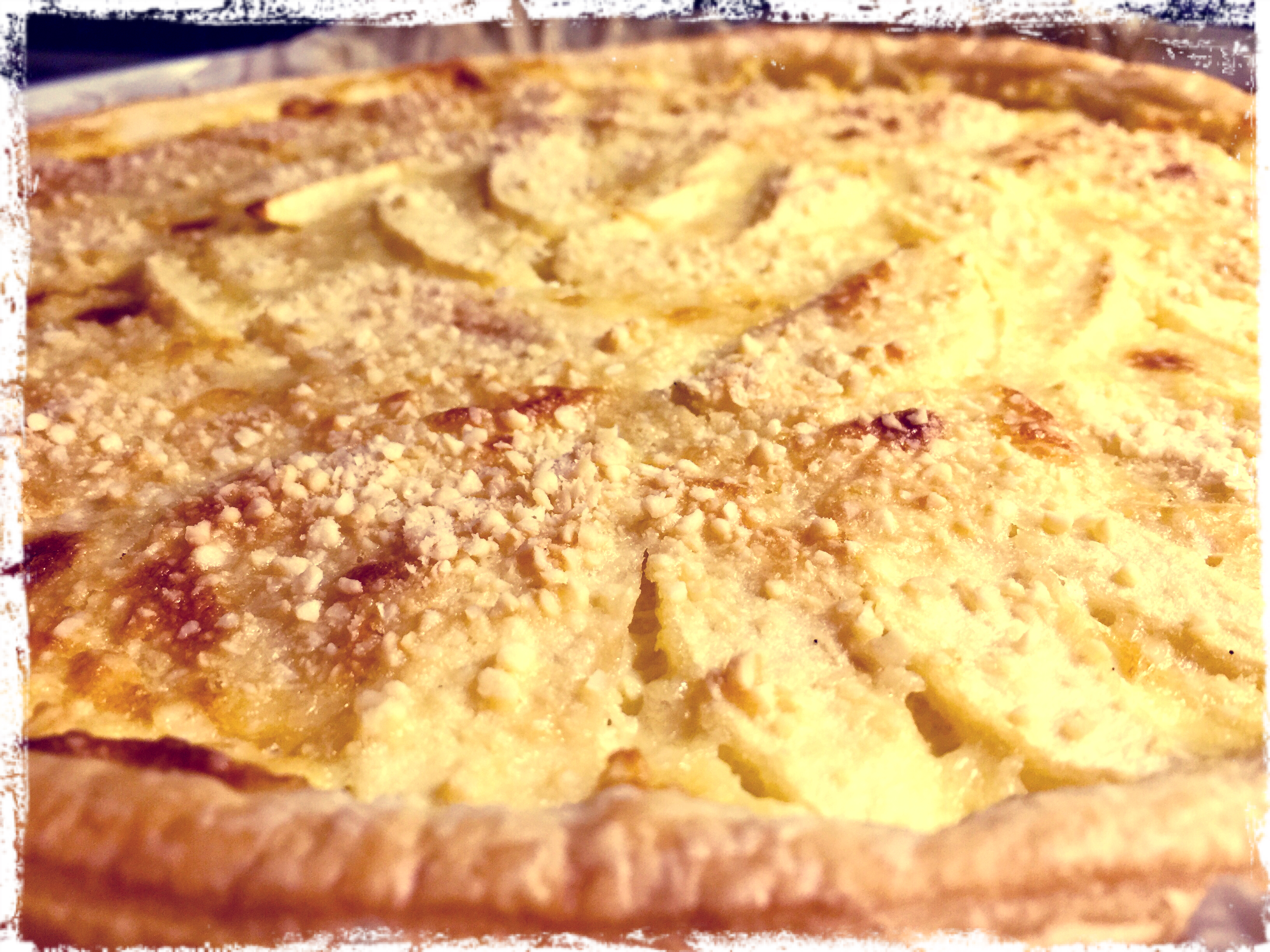 Apfel-Mandel-Tarte | deliciously.ch